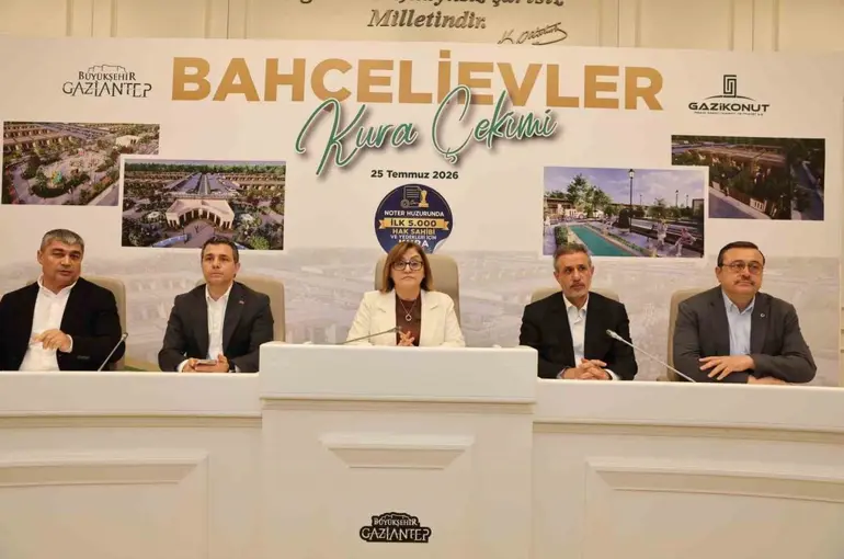 Bahçelievlerin ilk 5 bin hak sahibi belirlendi

