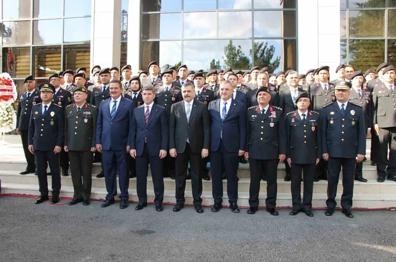 Bakan Çiftçi: "Huzurun olmadığı yerde yatırım olmaz, güvenin olmadığı yerde üretim büyümez"
