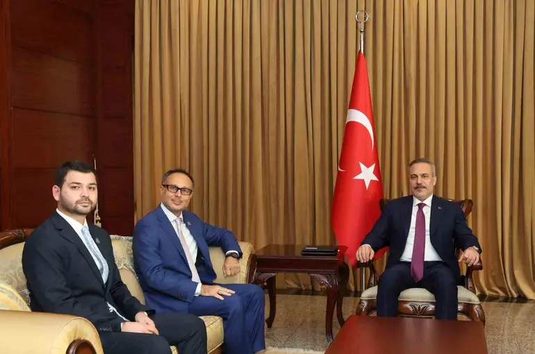 Bakan Fidan, TÜRKPA Genel Sekreteri Hasan ile görüştü

