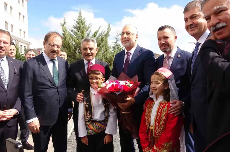 Bakan Işıkhan, "Terörsüz Türkiye’nin kazananı 86 milyon vatandaşımız olacaktır"