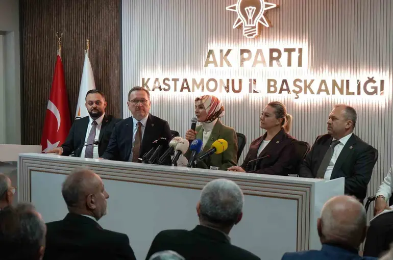 Bakan Mahinur Özdemir Göktaş: "Politikalarımızın merkezine aile kurumunu konumlandırıyoruz"