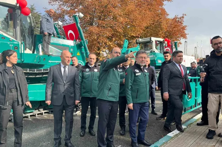 Bakan Yumaklı: "Barajlar ve taşkın kontrol tesisleriyle 20 milyon dekar alanda taşkın kontrolü sağladık"
