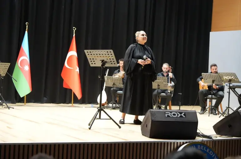 Bakü’nün kurtuluş coşkusu Turgutlu’ya taşındı
