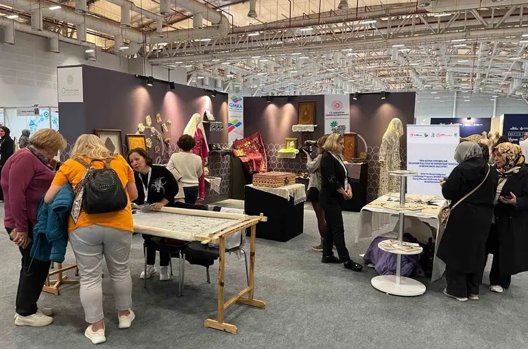 Balıkesir’in asırlık el sanatları Craftİstanbul Fuarı’nda sergilendi
