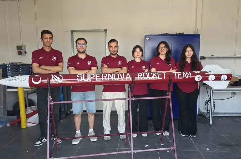 Bandırma’da 60 yıl sonra yeniden roket heyecanı, Marmara 4’ten Marmara 5’e
