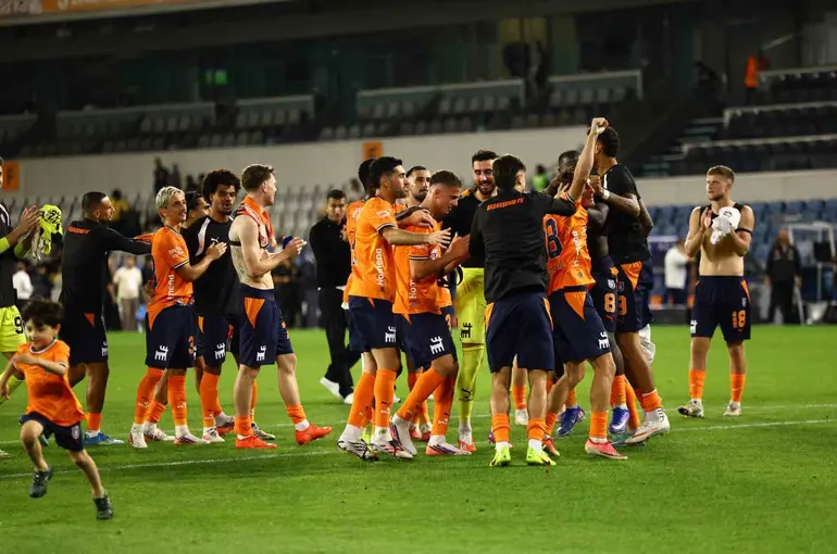 Başakşehir, 4 maç sonra kazandı
