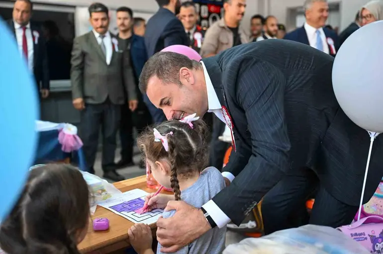 Başkan Akın: "Eğitime yapılan yatırım geleceğe yapılan yatırımdır"
