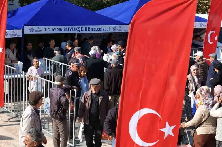 Başkan Çerçioğlu’nun öncülüğünde Ata tohumları gelecek nesillere taşınıyor
