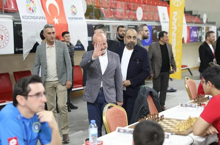 Başkan Çolakbayrakdar: "Hedefimiz Kayseri’yi satrançta marka şehir yapmak"
