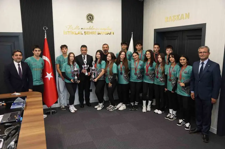 Başkan Doğan: "Şehrimizin evlatlarıyla gurur duyuyorum"
