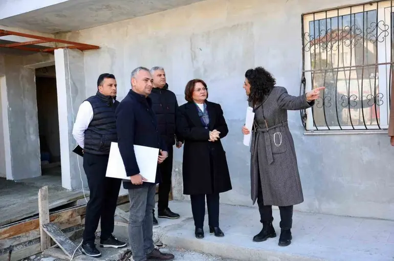 Başkan Gençay, Özel Çocuklar Oyun Evi’ndeki çalışmaları yerinde inceledi
