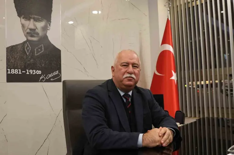 Başkan Özmeriç’ten deftere tabi olan esnaf ve sanatkara uyarı
