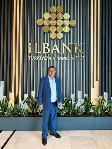 Başkan Pütün, Beyağaç’ın projeleri için İLBANK’ta görüşmeler gerçekleştirdi
