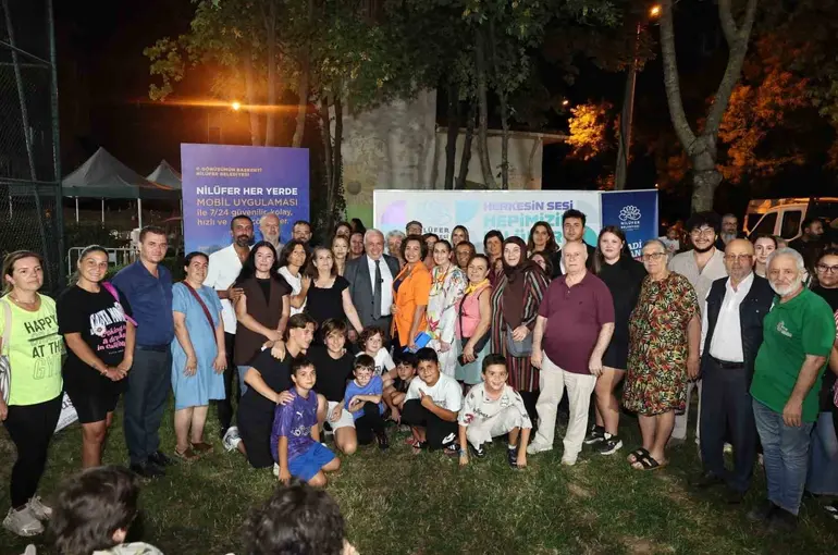Başkan Şadi Özdemir Karamanlılarla buluştu
