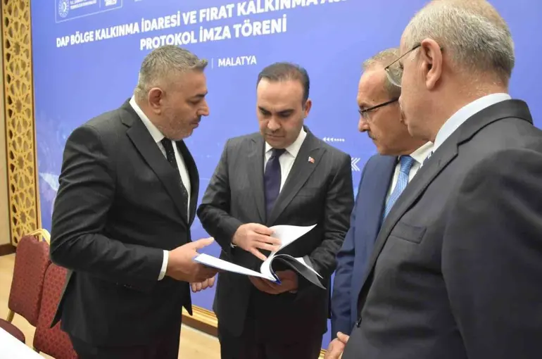 Başkan Sadıkoğlu, KOSGEB talebini doğrudan Bakan Kacır’a iletti
