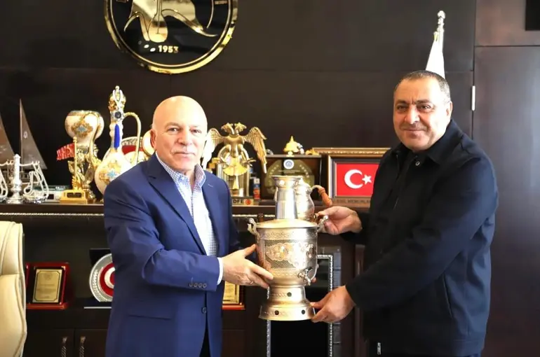 Başkan Sekmen, Narman‘da projeleri inceledi
