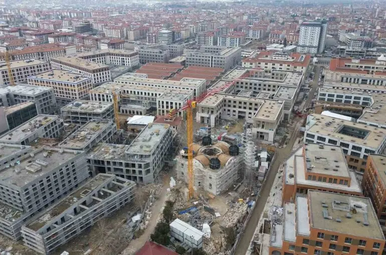 Başkan Taşkın, Akpınar Çarşı Merkezi’nde incelemelerde bulundu
