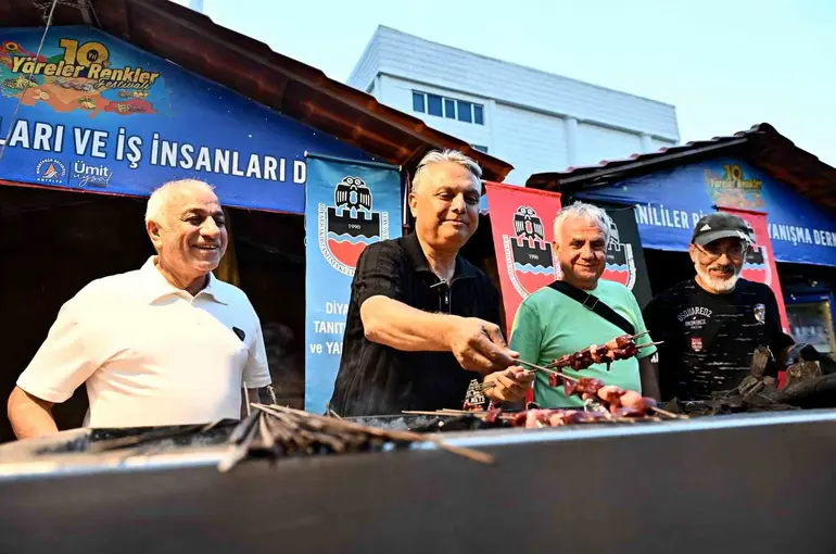 Başkan Uysal: "Bu ülkenin temeli kültürdür, kültürlerin kaynaşmasıdır"
