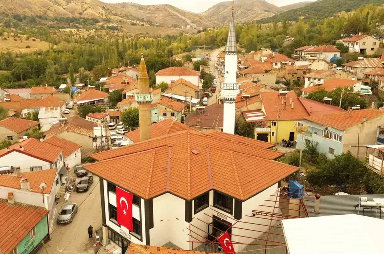Başören Cami dualarla ibadete açıldı
