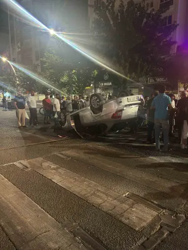 Batman’da otomobil takla attı: 2 yaralı

