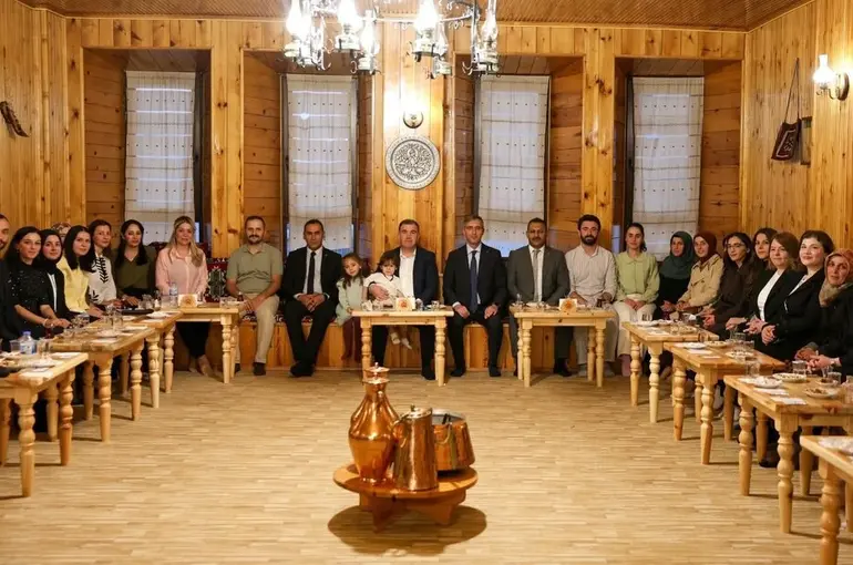 Bayburt’a atanan öğretmenlerle tanışma toplantısı düzenlendi
