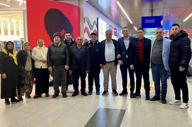 Beyağaç Belediye Başkanı Pütün, Umre ibadeti için kutsal topraklara gitti
