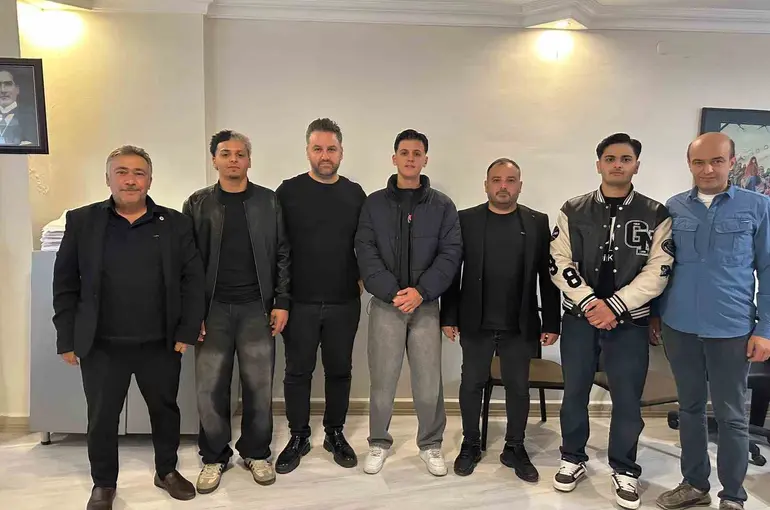 Bilecik 1. Hair Fest yarışmasında dereceye girenlere ödülleri verildi
