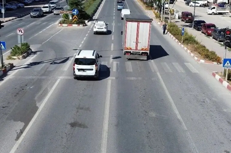 Bilecik’te drone destekli trafik denetiminde 17 sürücüye ceza
