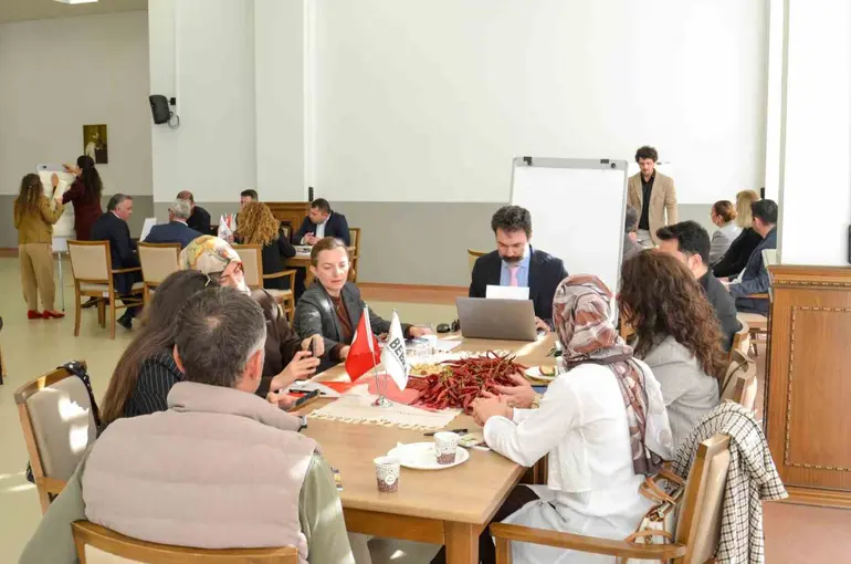 Bilecik’te tescilli ’Çukurören Biberi Analiz Çalıştayı’ gerçekleştirildi
