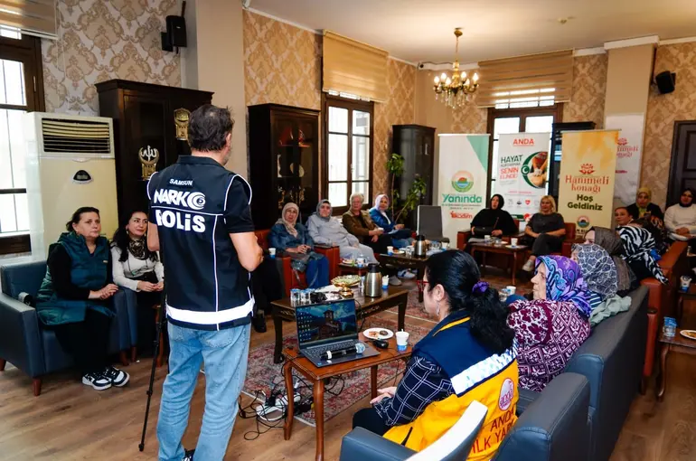 "Bilinçli Anne, Güvenli Aile" eğitimi
