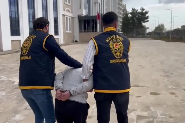 Bir ayda yakalanan 255 şüpheli şahıstan 74’ü tutuklandı
