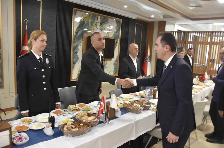 Bitlis’te Gaziler günü programı düzenlendi
