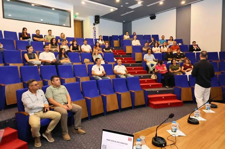 Bodrum Belediyesi’nde hizmet içi eğitimler devam ediyor
