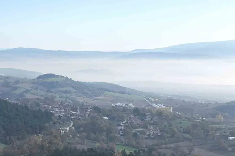 Bolu’da "sis denizi" manzarası mest etti
