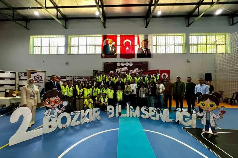 Bozkır’da 2. Bilim Şenliği coşkuyla tamamlandı