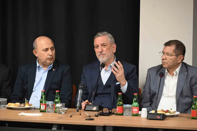 BTSO Başkanı İbrahim Burkay Kayapa OSB’deki firmalarla buluştu
