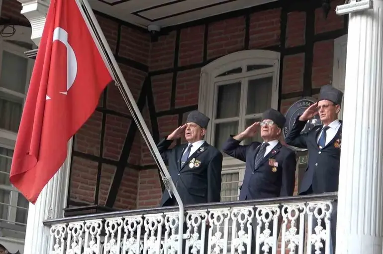 Bursa’da kurtuluşun 103. yılı coşkusu

