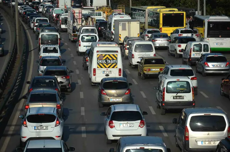 Bursa’da okul servis ücretlerine yüzde 25 zam
