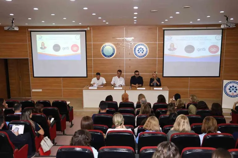 BUÜ’de ’Remodel Summer School’ etkinliği düzenlendi
