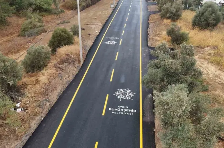 Büyükşehir Aydın’ın yollarını yeniliyor
