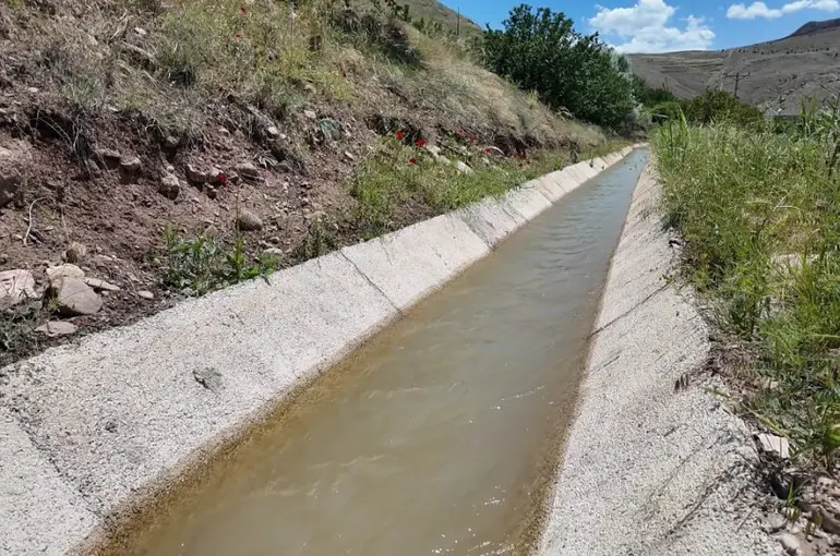 Büyükşehir’den tarıma can suyu
