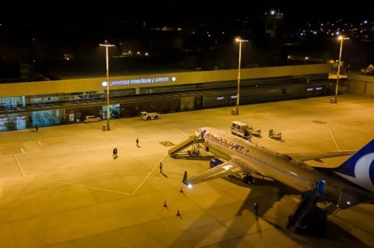 Çanakkale Havalimanı Ağustos ayında 10 bin 967 yolcuya hizmet verdi
