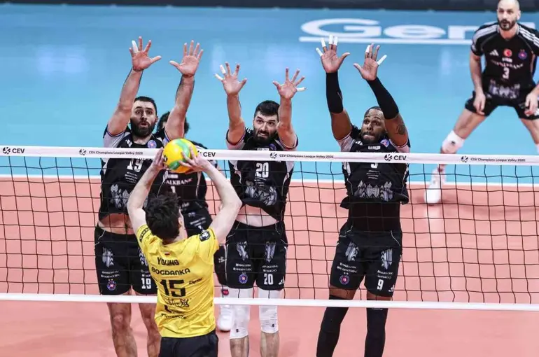 CEV Şampiyonlar Ligi: Halkbank: 2 - Bogdanka LUK Lublin: 3
