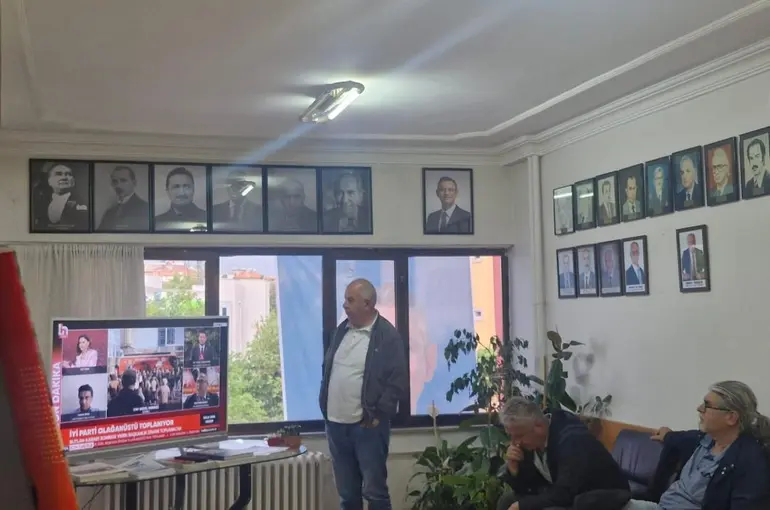 CHP İl Başkanlığı'ndan dikkat çeken hareket