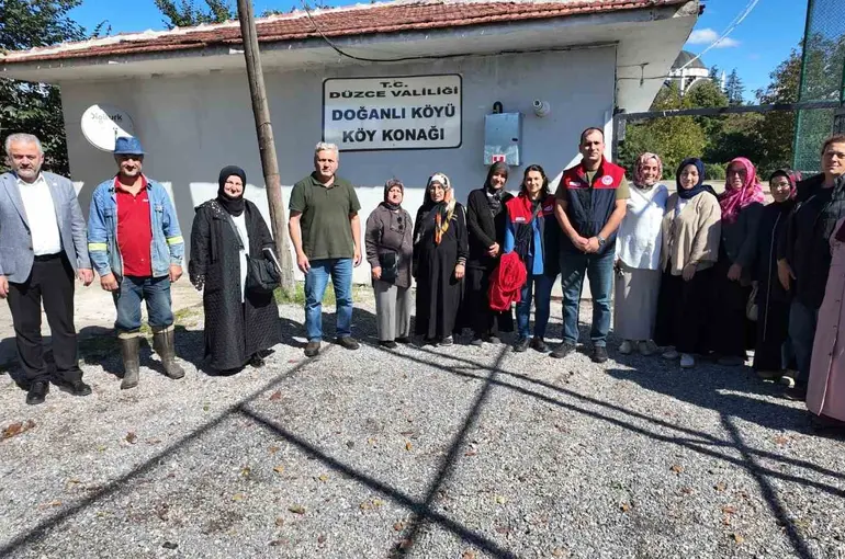 Çiftçiler bilgilendirildi
