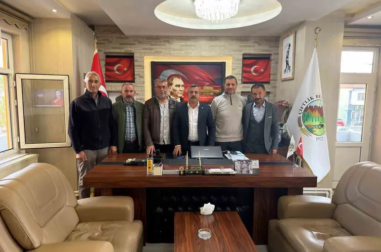 Çiftlik Belediye Başkanı Arif Çakıl CHP’den istifa etti
