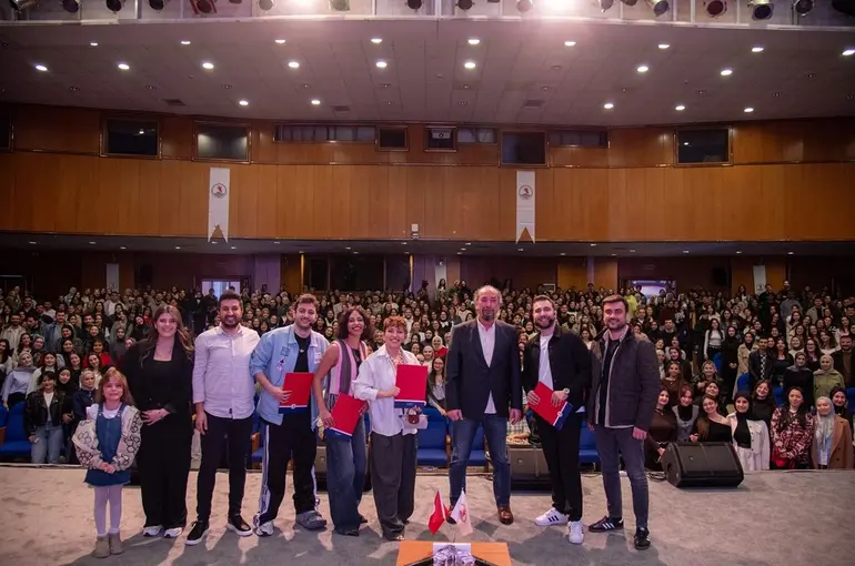 "Çok Güzel Hareketler Bunlar 2" ekibinden OMÜ’de sanat ve kariyer sohbeti
