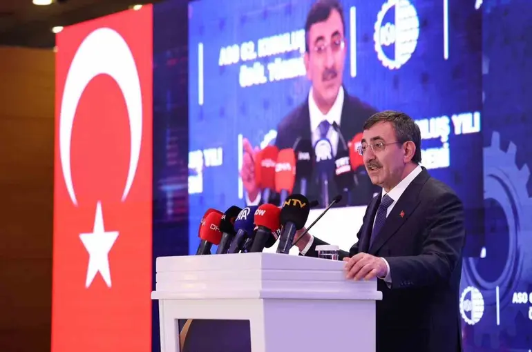 Cumhurbaşkanı Yardımcısı Yılmaz: ""Enflasyon tekrar düşüş eğilimine girmiş durumda"
