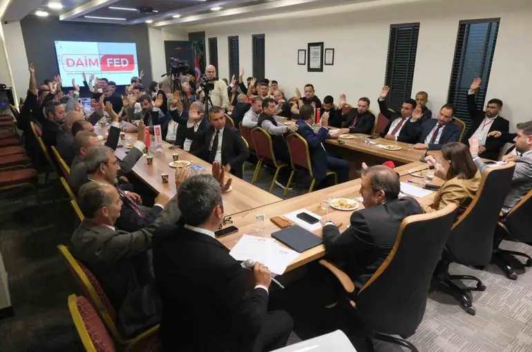 DAİMFED’de Karslıoğlu güven tazeledi
