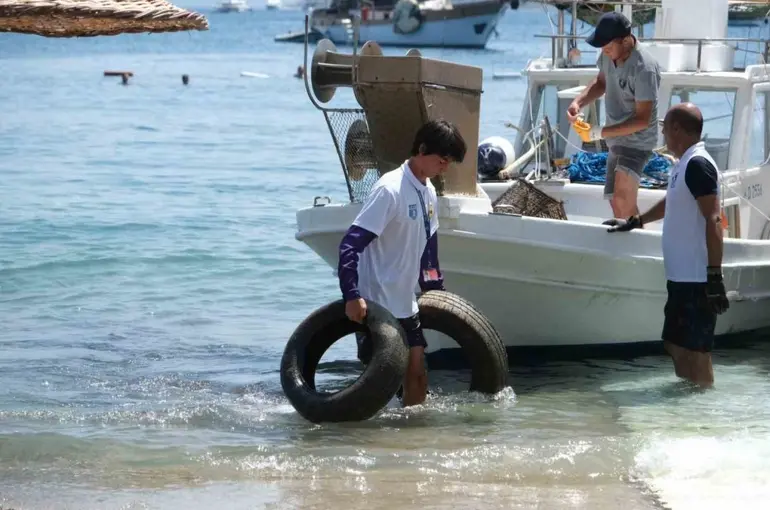 Deniz Dibi Temizliğinin 10. Etabı Türkbükü’nde gerçekleştirildi
